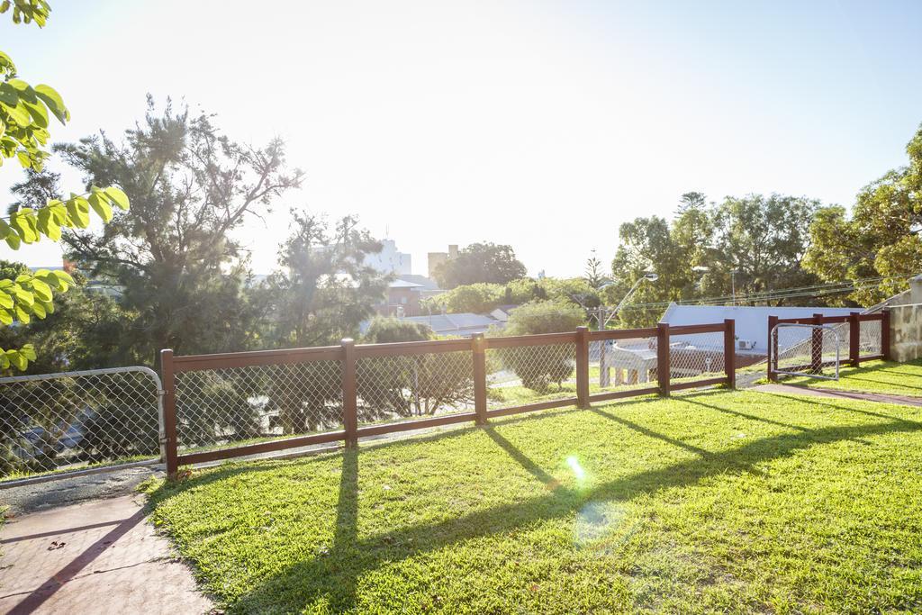 Fremantle Colonial Cottages West Perth Экстерьер фото